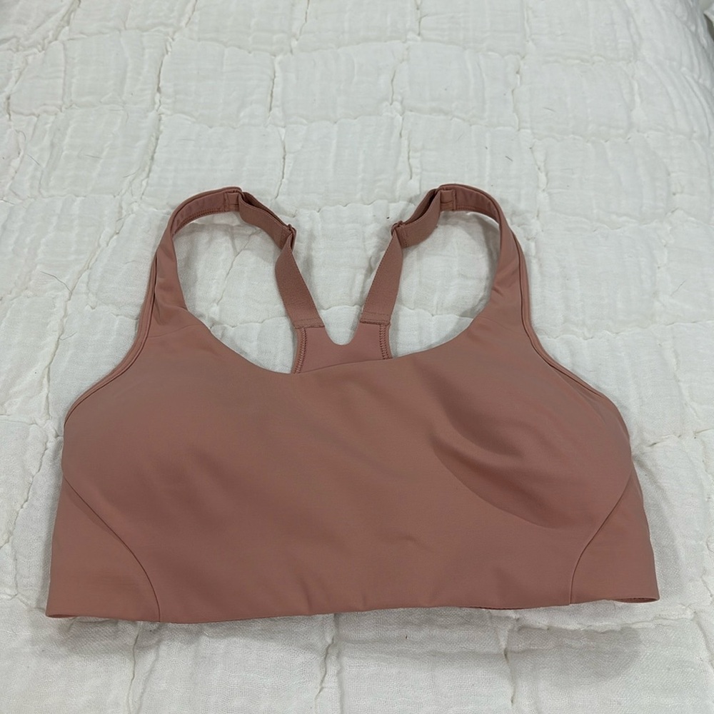 lululemon athletica Sports Bra in Dusty Rose